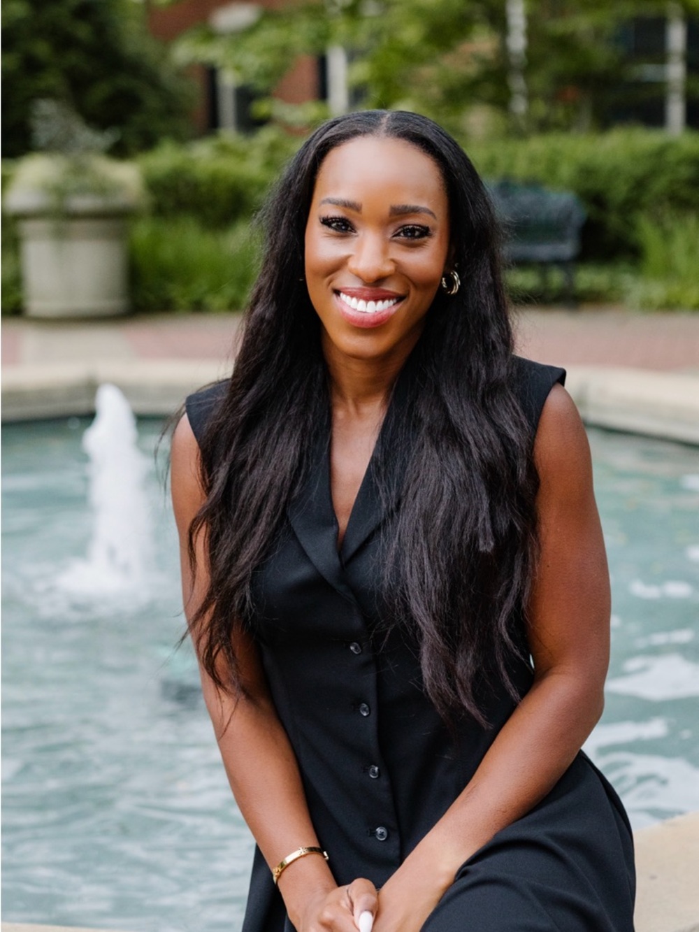 Meet your Posher, Malikah